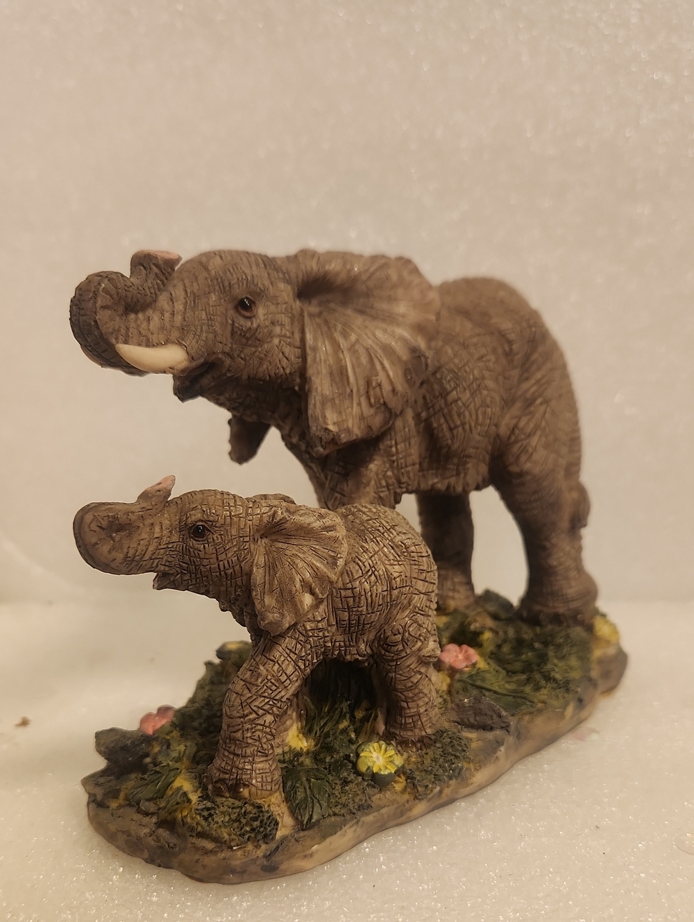 Elephant Figurine Pair Home Art Sculpture